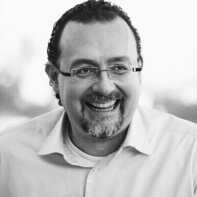 Carlos Bezerra Jr. Headshot