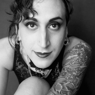 delia tranny delia tranny