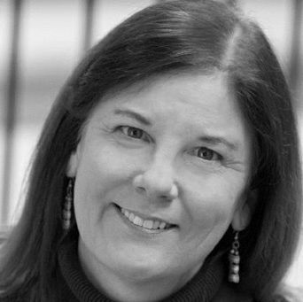 Dori Jones Yang