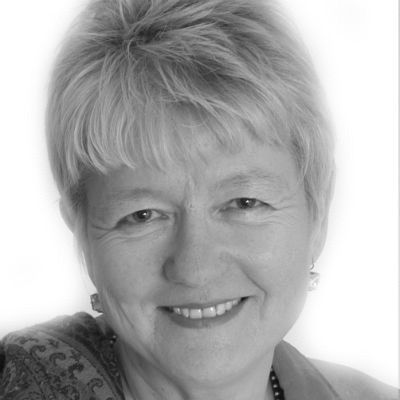 Dr. Ilona Kickbusch