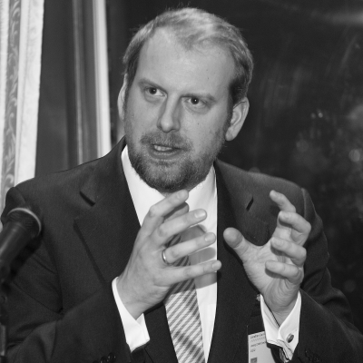 Dr Jonathan Carr-West