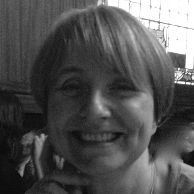 Dr Louise Irvine