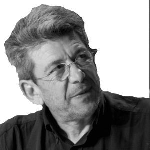 Γιώργος Πλειός Headshot