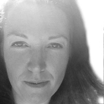 Jen Lee Reeves