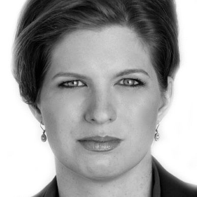Jennifer Hoelzer