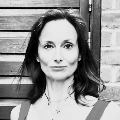 Karen Dobres