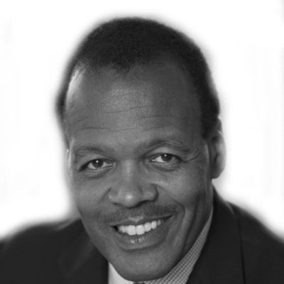 Lee Pelton
