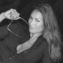 Lora Somoza