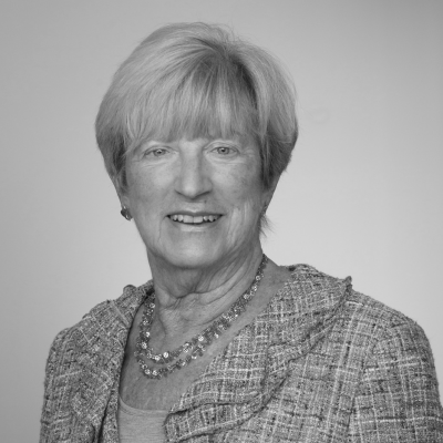 Lynn Yeakel