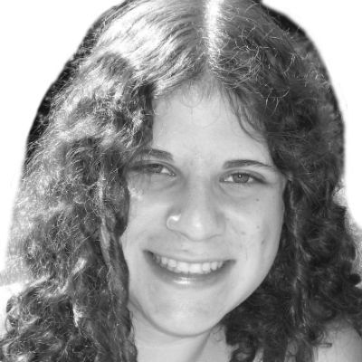 Maggie Hollander