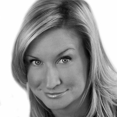 Selena Coppock Headshot