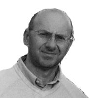 Γιάννης Παπαγεωργίου Headshot